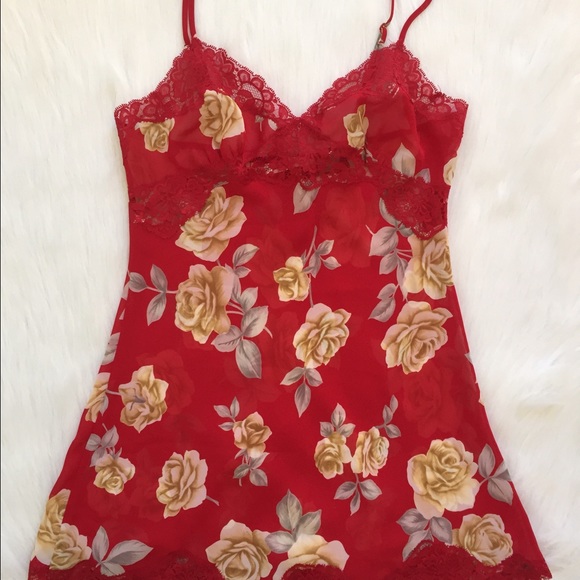 ๐ Victoria Secret Floral & Lace Slip ๐ - Picture 3 of 4
